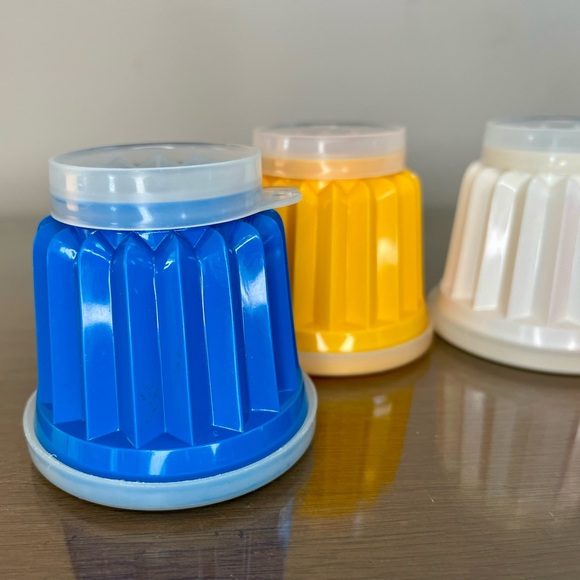 Set of 4 Tupperware Fluted Individual Jello Cup Molds Serving Dish Jel-ettes - Picture 5 of 15
